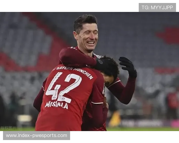 门兴临时主帅波兰斯基面临挑战 被批缺乏有效手段逆转球队颓势